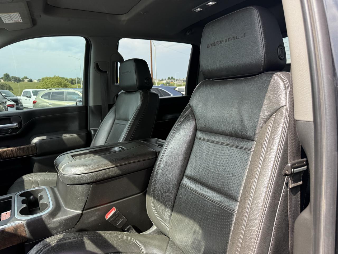 GMC Sierra 3500HD 4WD Crew Cab 159" Denali 2021