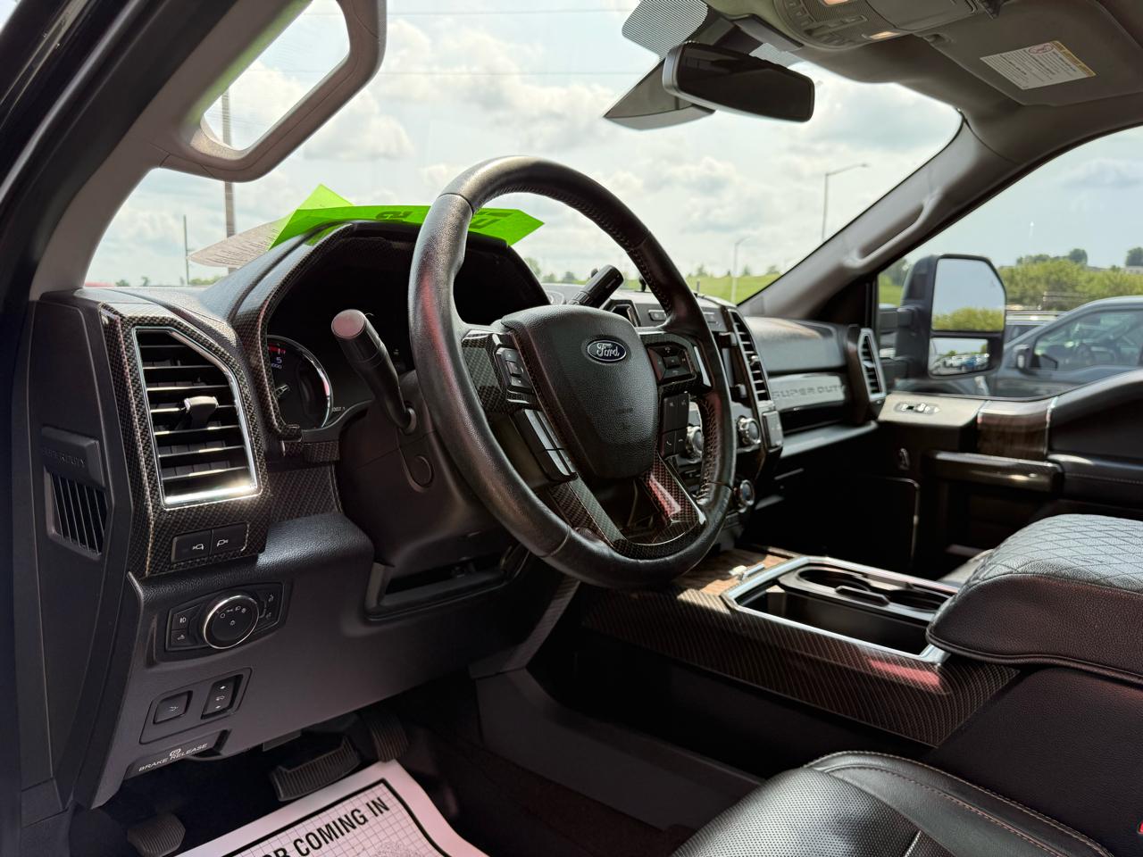 Ford Super Duty F-250 SRW Lariat 4WD Crew Cab 6.75' Box 2018