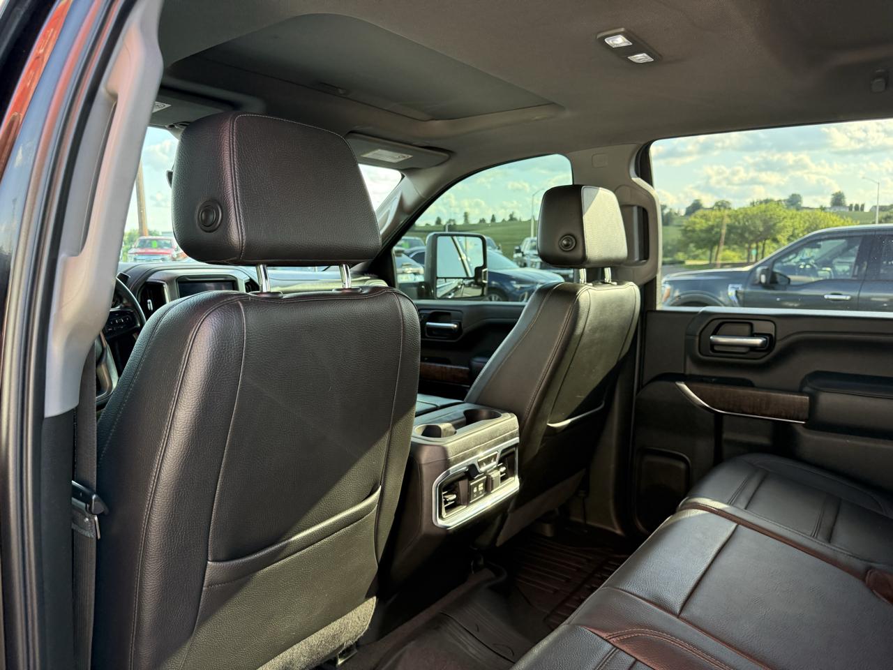 GMC Sierra 2500HD 4WD Crew Cab 159" Denali 2020