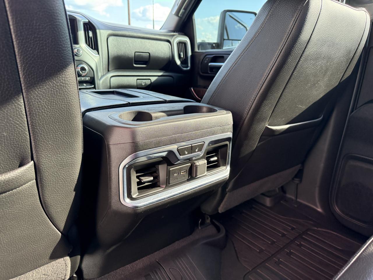 GMC Sierra 2500HD 4WD Crew Cab 159" Denali 2020