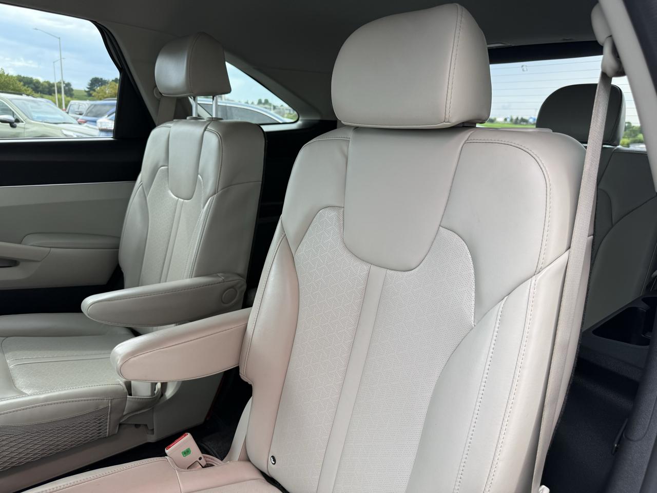 Kia Sorento Hybrid EX AWD 2023