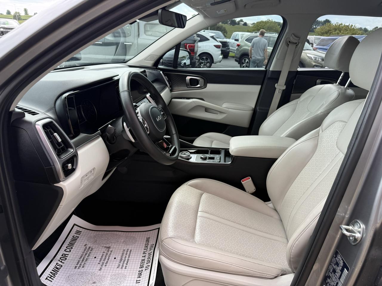 Kia Sorento Hybrid EX AWD 2023