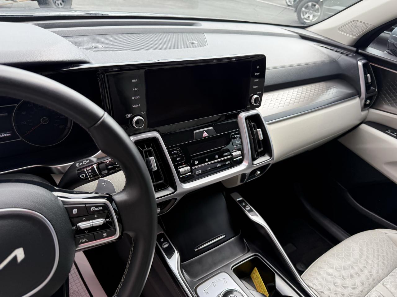 Kia Sorento Hybrid EX AWD 2023