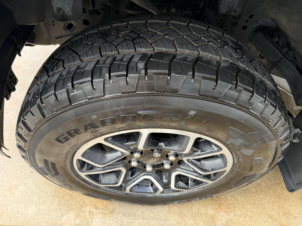 Ford F-150 XLT 4WD SuperCrew 6.5' Box 2023