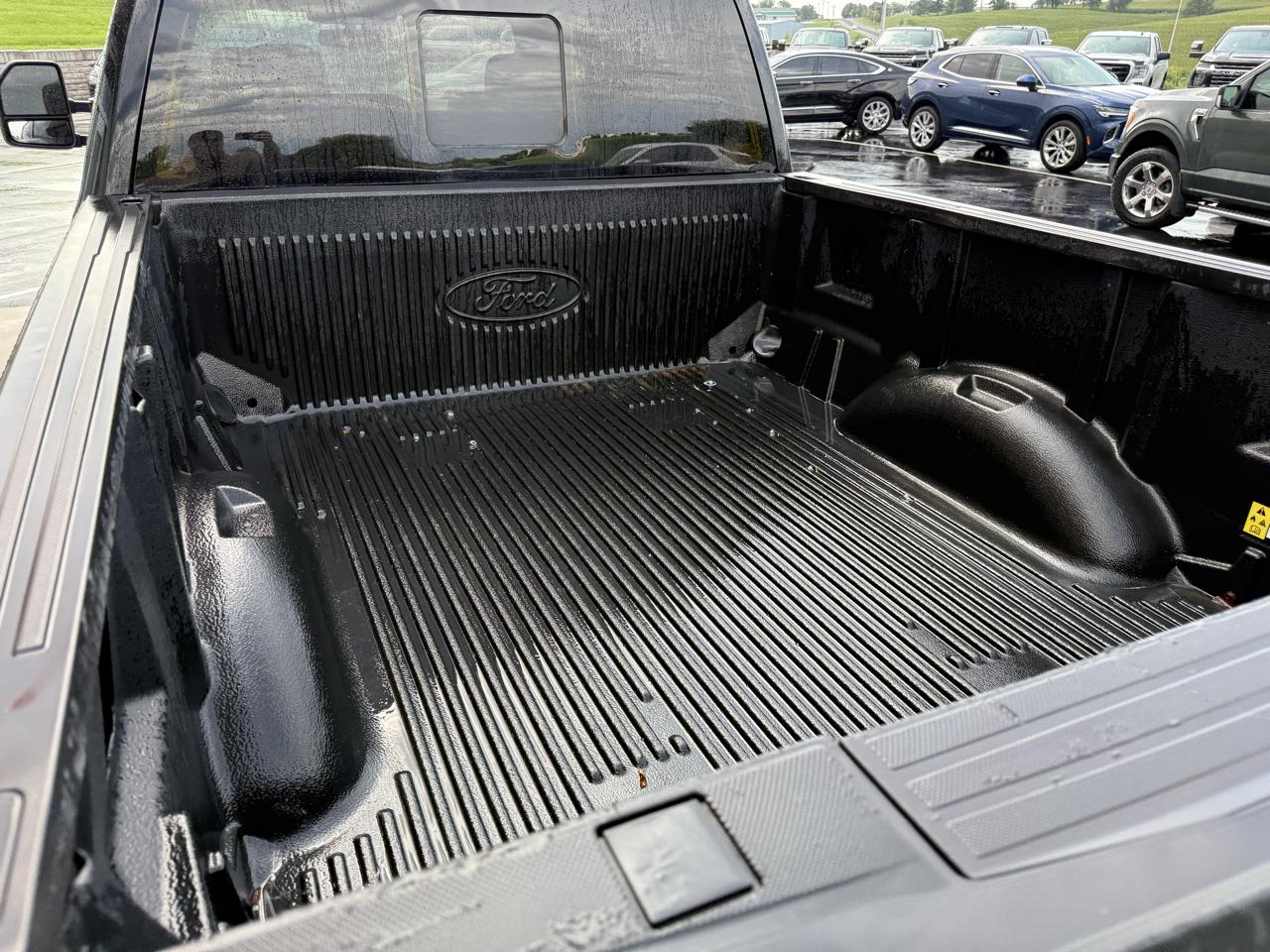 Ford F-150 XLT 4WD SuperCrew 6.5' Box 2023