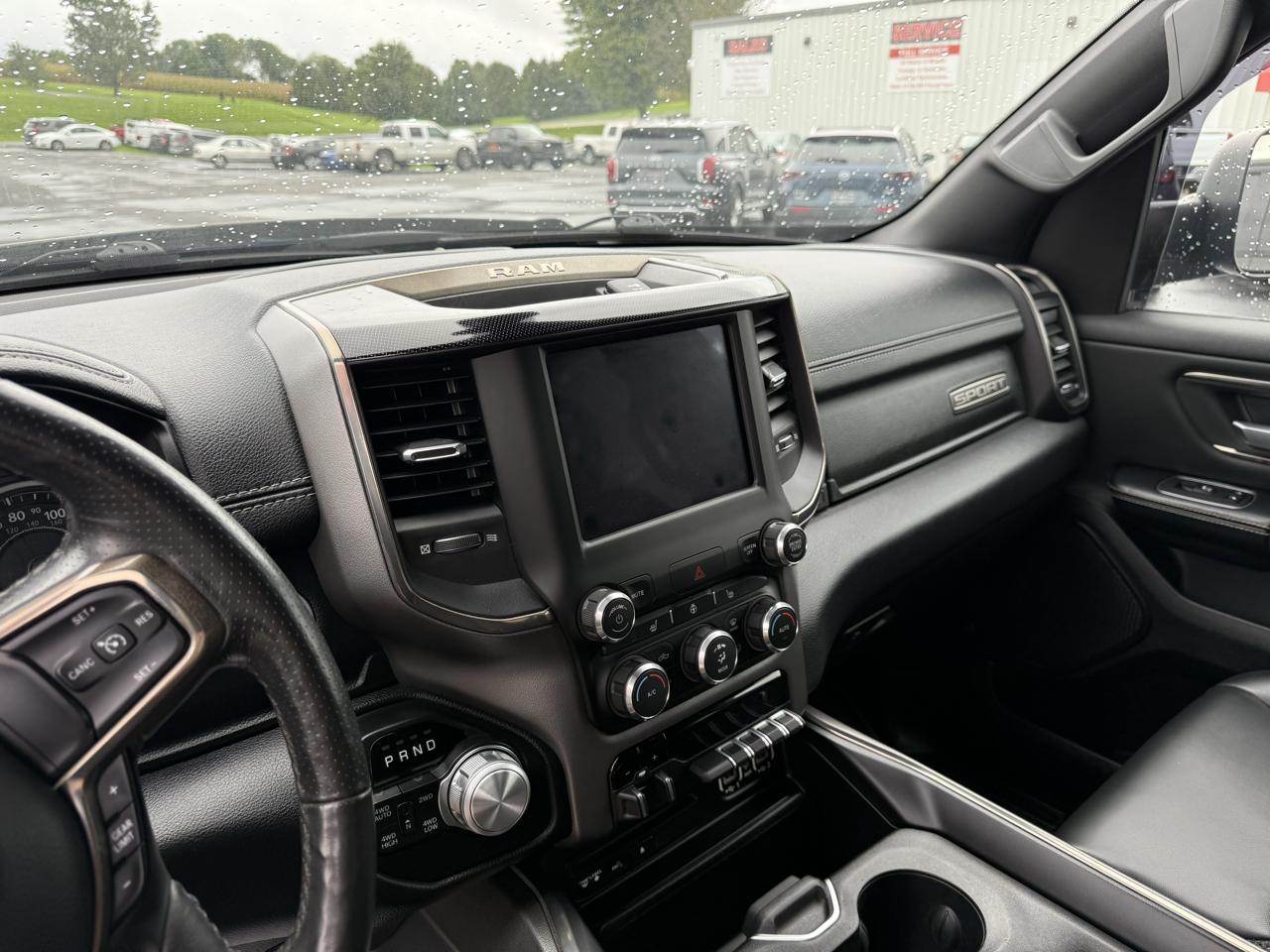 RAM 1500 Sport 4x4 Crew Cab 6'4" Box 2019