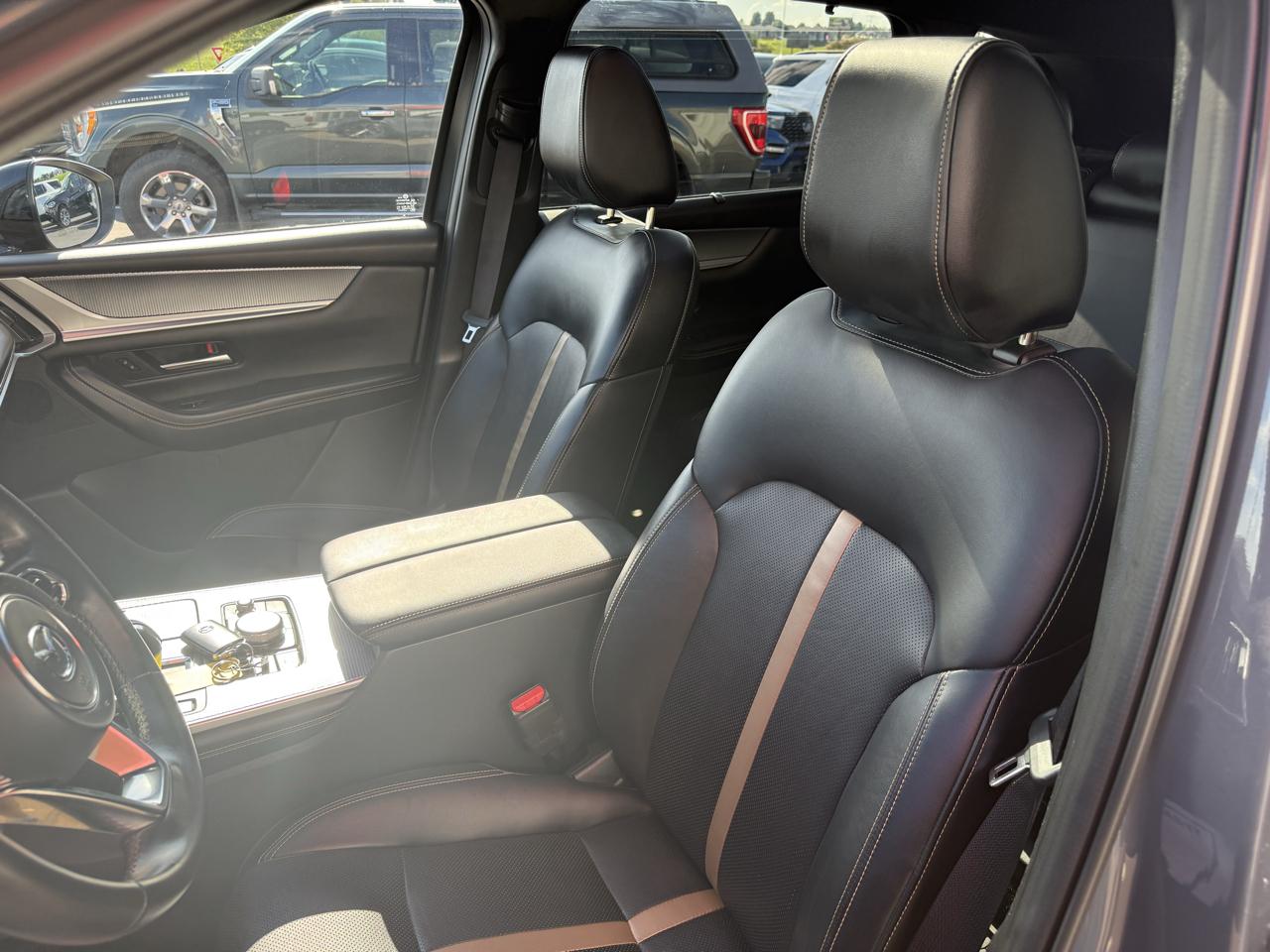 Mazda CX-70 PHEV Premium Plus Package AWD 2025