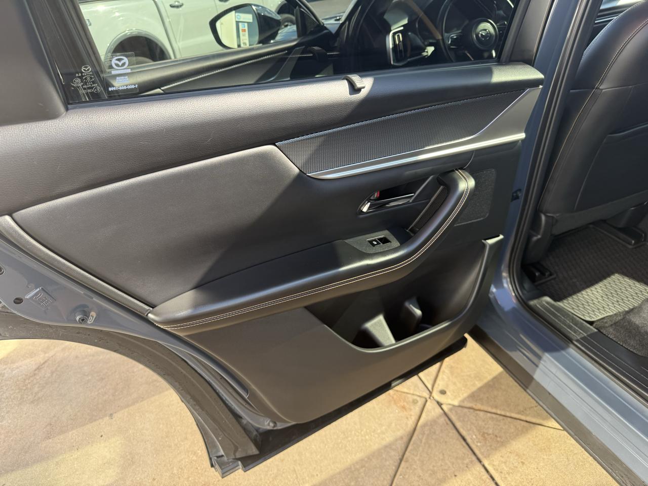 Mazda CX-70 PHEV Premium Plus Package AWD 2025
