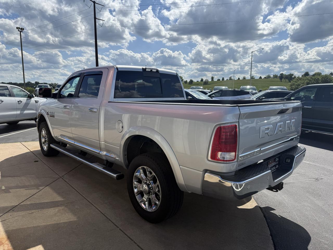 RAM 3500 Limited 4x4 Crew Cab 6'4" Box 2018