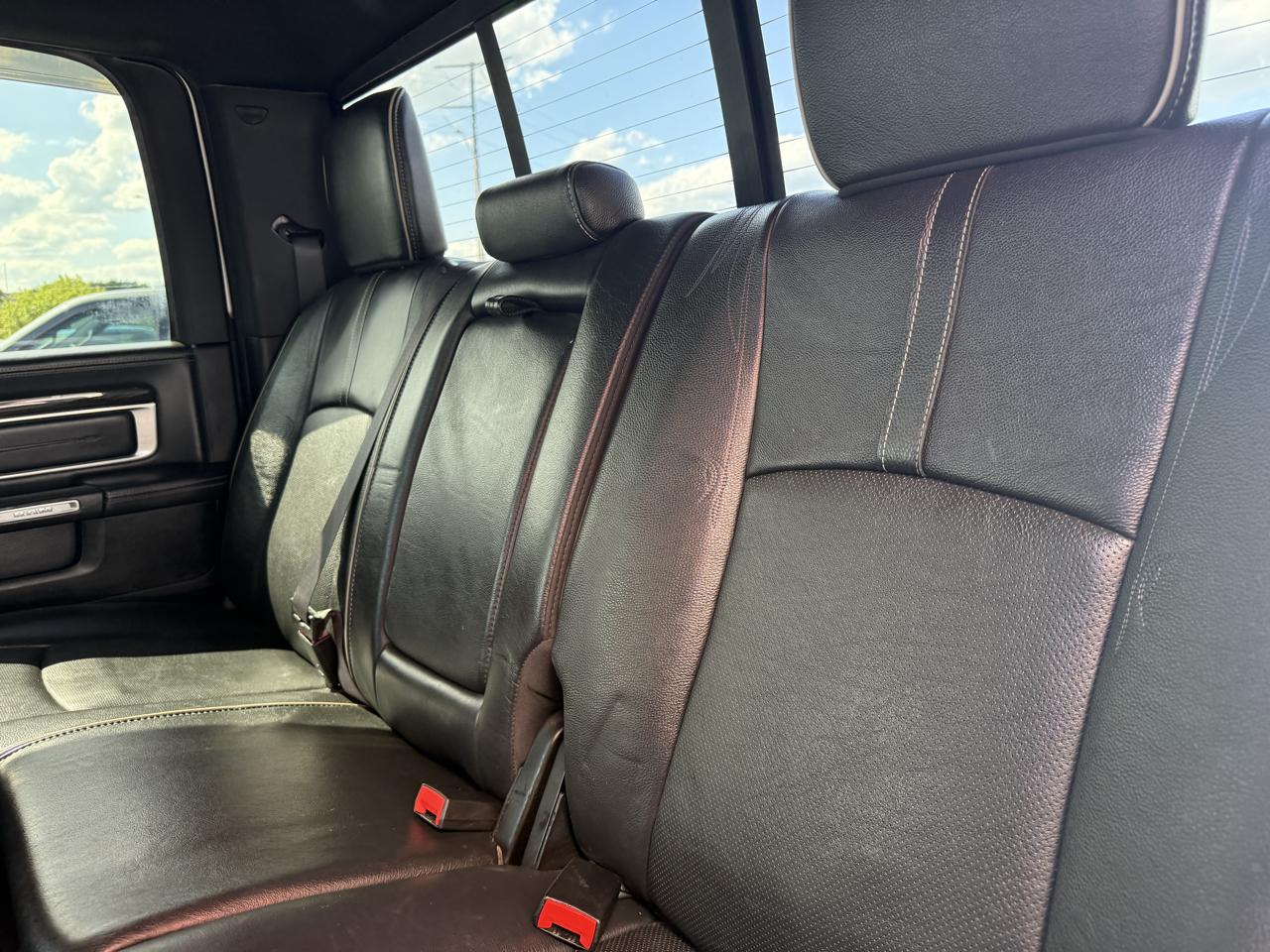 RAM 3500 Limited 4x4 Crew Cab 6'4" Box 2018