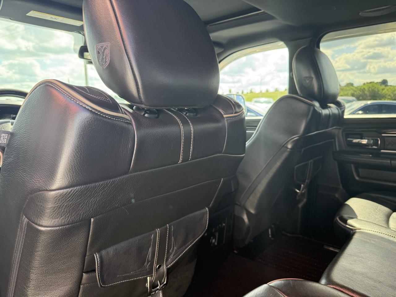 RAM 3500 Limited 4x4 Crew Cab 6'4" Box 2018