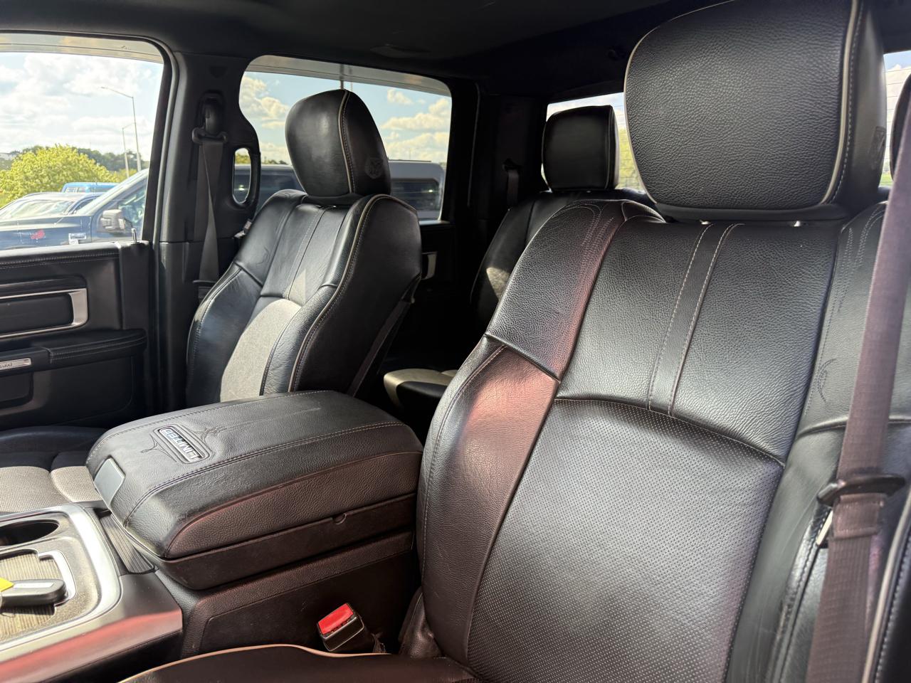 RAM 3500 Limited 4x4 Crew Cab 6'4" Box 2018