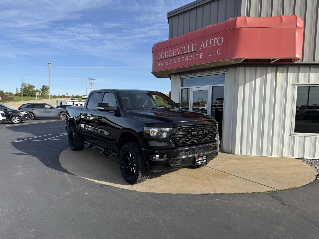 RAM 1500 Big Horn 4x4 Crew Cab 5'7" Box 2022