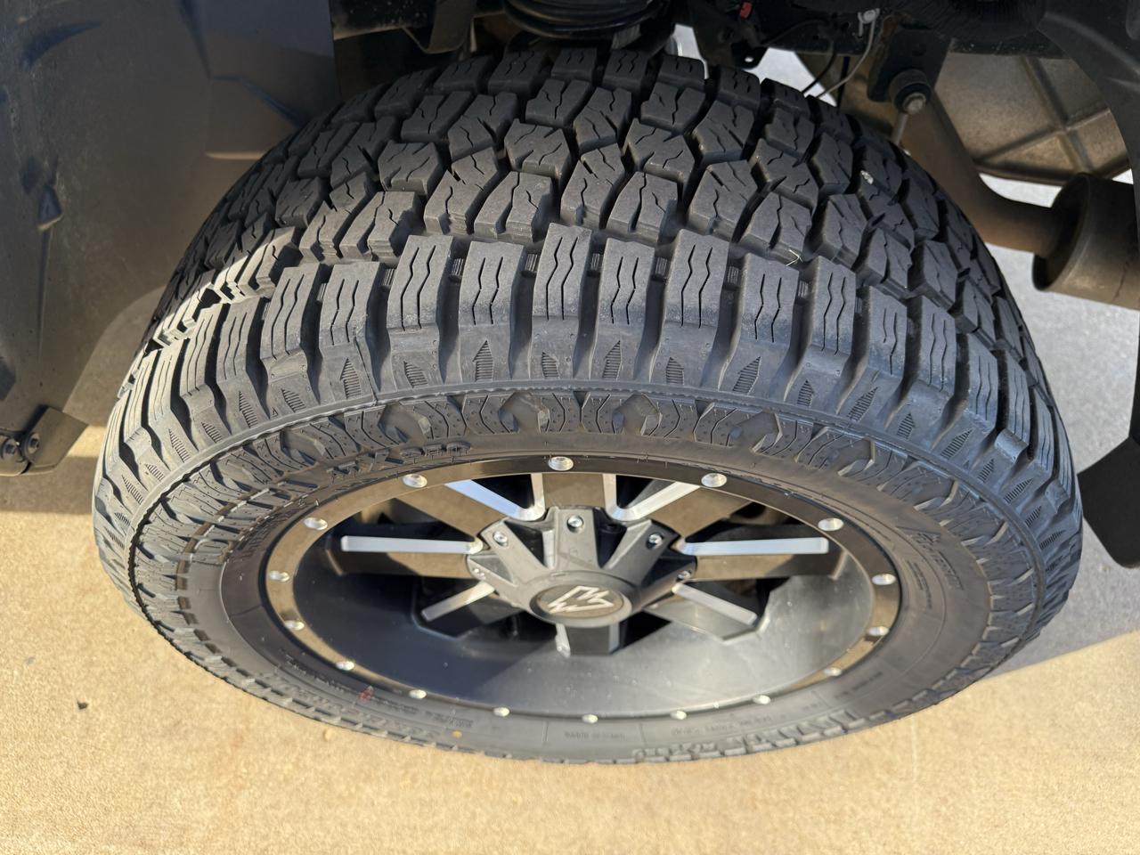 RAM 1500 Big Horn 4x4 Crew Cab 5'7" Box 2022