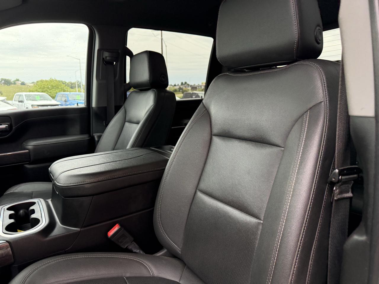 Chevrolet Silverado 3500HD 4WD Crew Cab 172" LTZ 2023