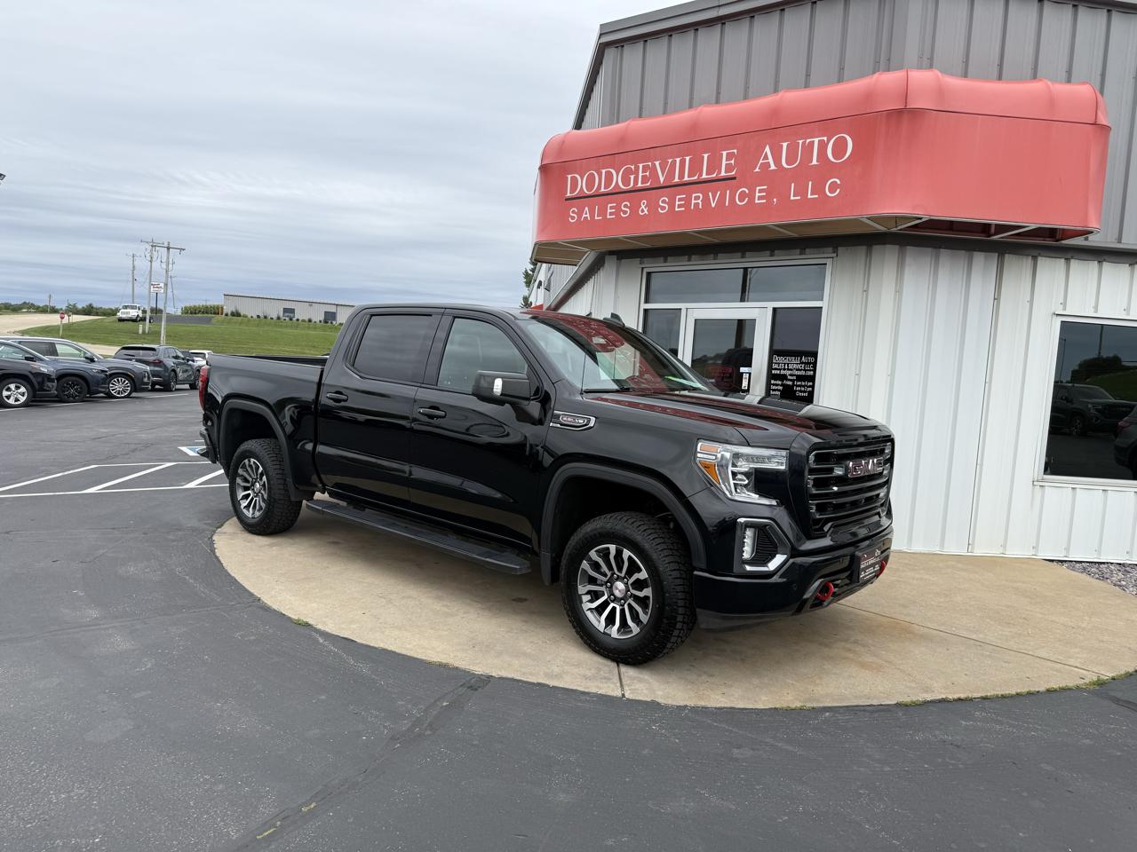 GMC Sierra 1500 4WD Crew Cab 147" AT4 2020