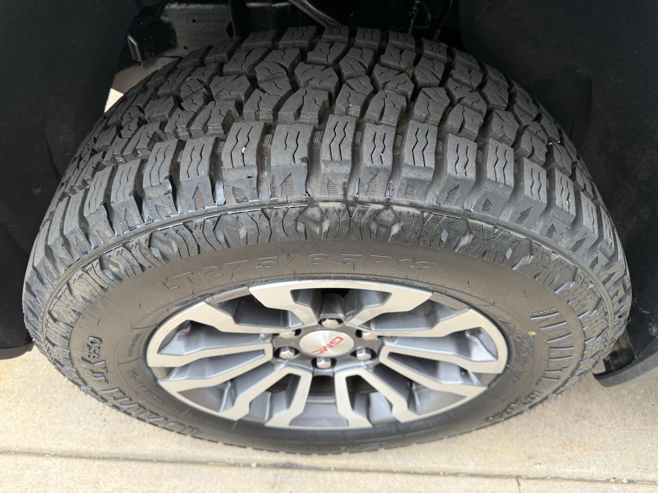 GMC Sierra 1500 4WD Crew Cab 147" AT4 2020