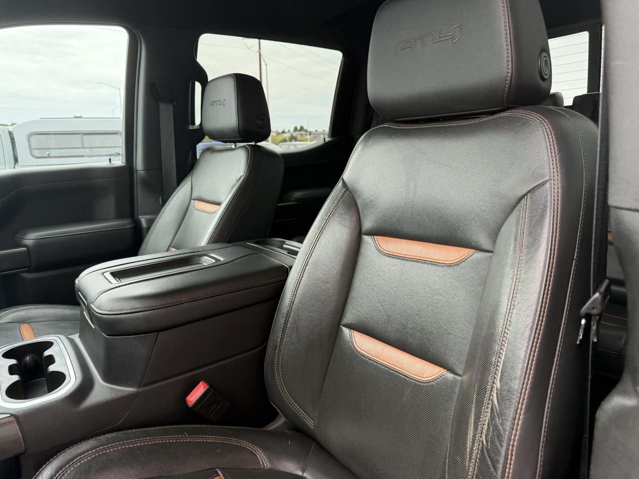 GMC Sierra 1500 4WD Crew Cab 147" AT4 2020