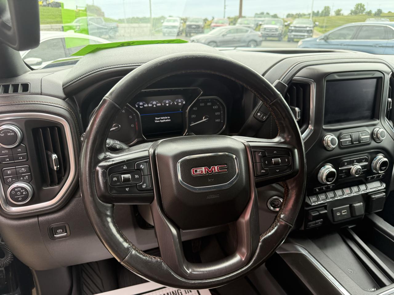 GMC Sierra 1500 4WD Crew Cab 147" AT4 2020
