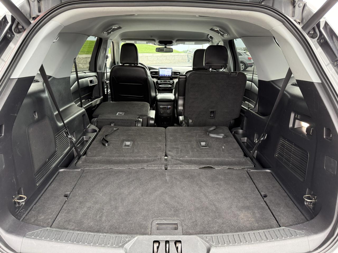 2022 Ford Explorer Limited - Photo 7
