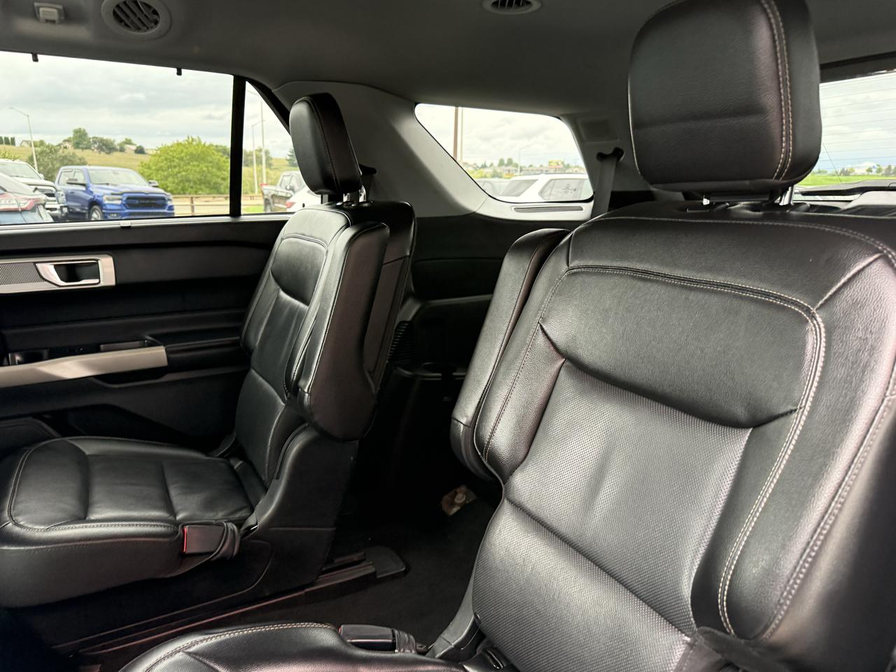 2022 Ford Explorer Limited - Photo 12