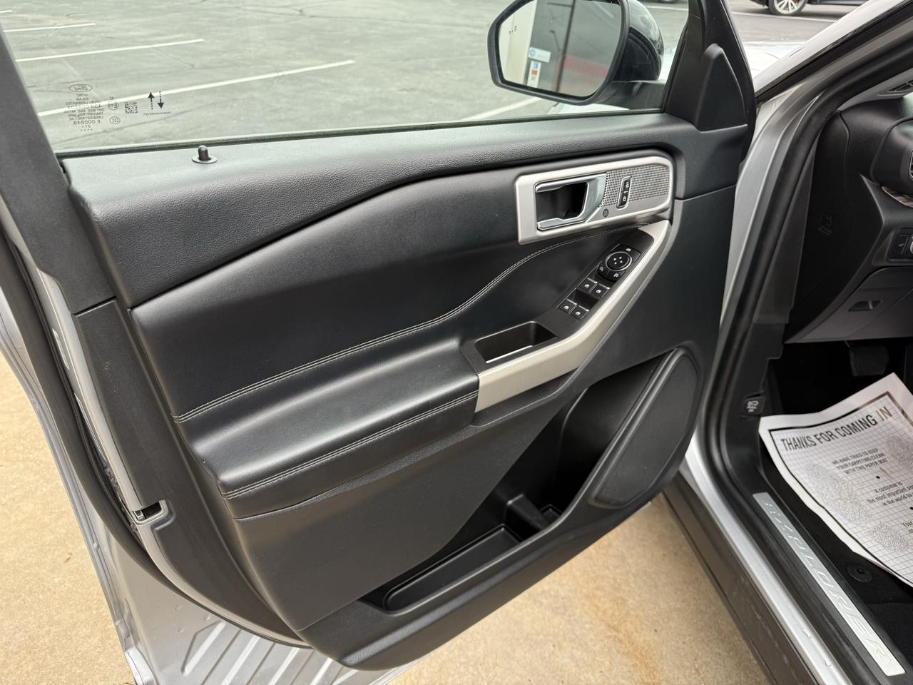 2022 Ford Explorer Limited - Photo 15