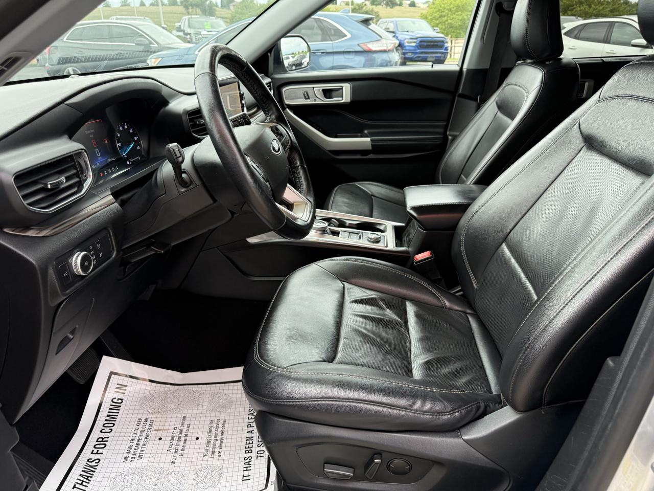2022 Ford Explorer Limited - Photo 16