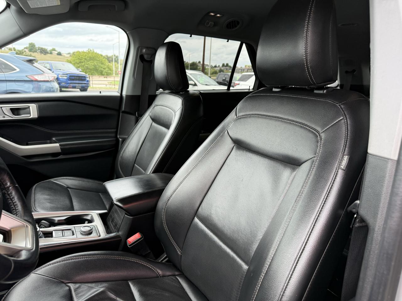 2022 Ford Explorer Limited - Photo 17