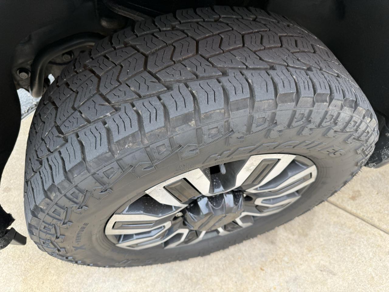 GMC Sierra 2500HD 4WD Crew Cab 159" Denali Ultimate 2024