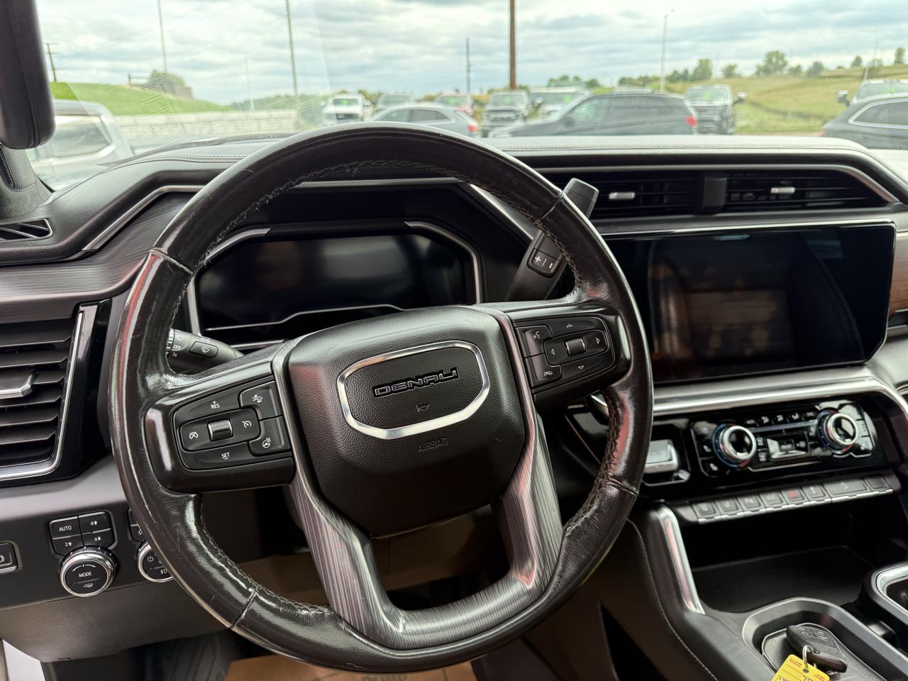 GMC Sierra 2500HD 4WD Crew Cab 159" Denali Ultimate 2024