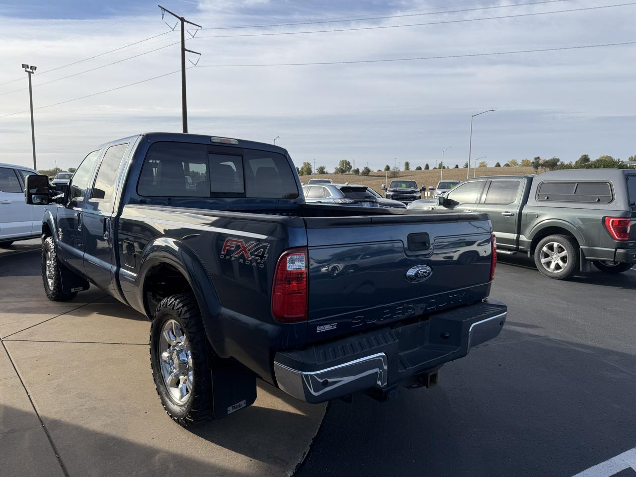 Ford Super Duty F-250 SRW 4WD Crew Cab 172" Platinum 2016