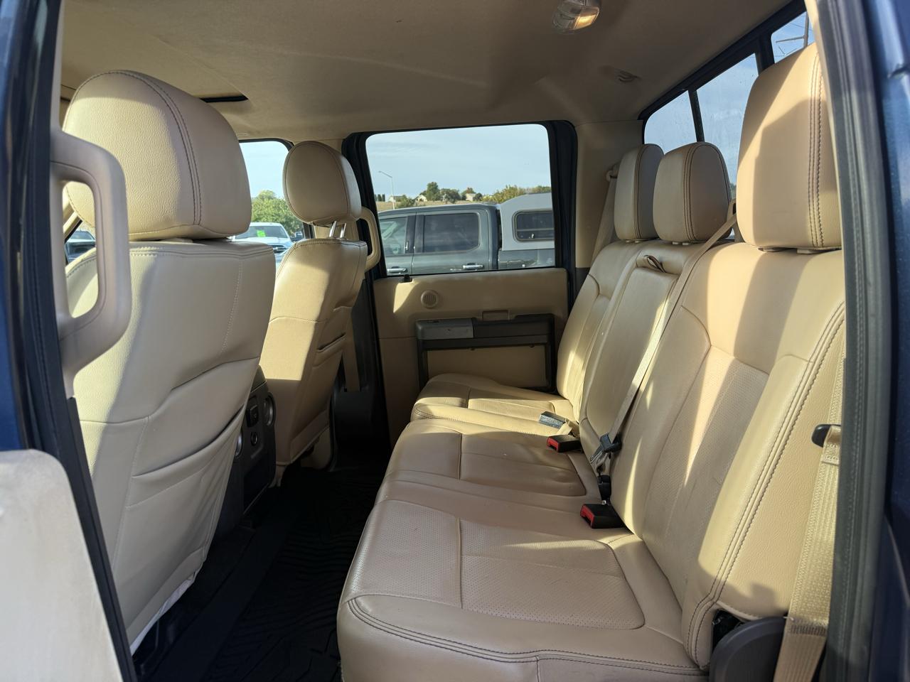 Ford Super Duty F-250 SRW 4WD Crew Cab 172" Platinum 2016