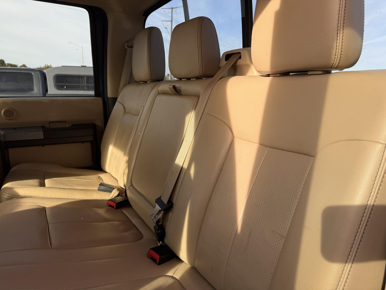 Ford Super Duty F-250 SRW 4WD Crew Cab 172" Platinum 2016