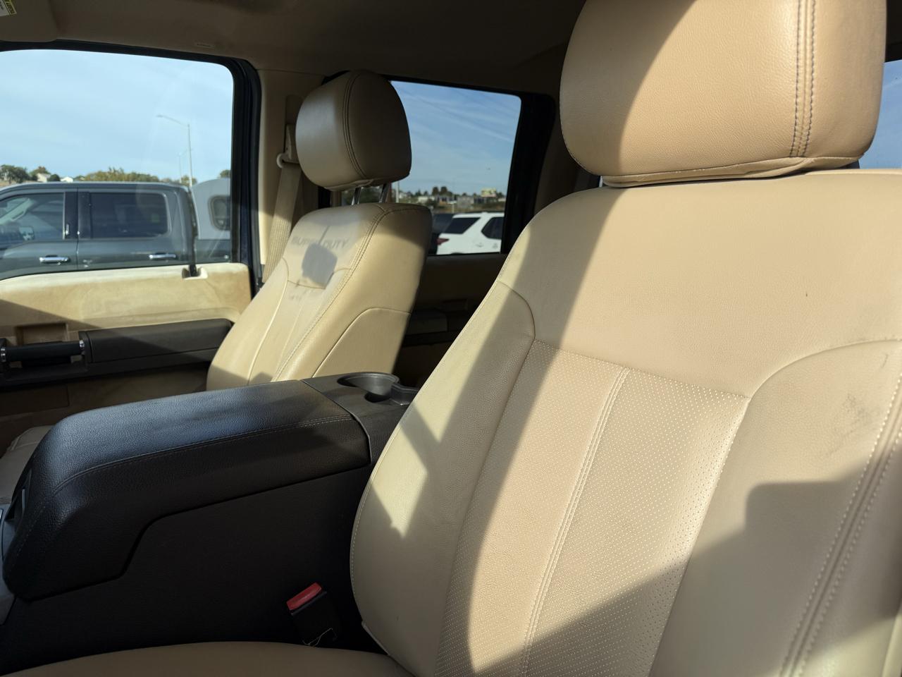 Ford Super Duty F-250 SRW 4WD Crew Cab 172" Platinum 2016
