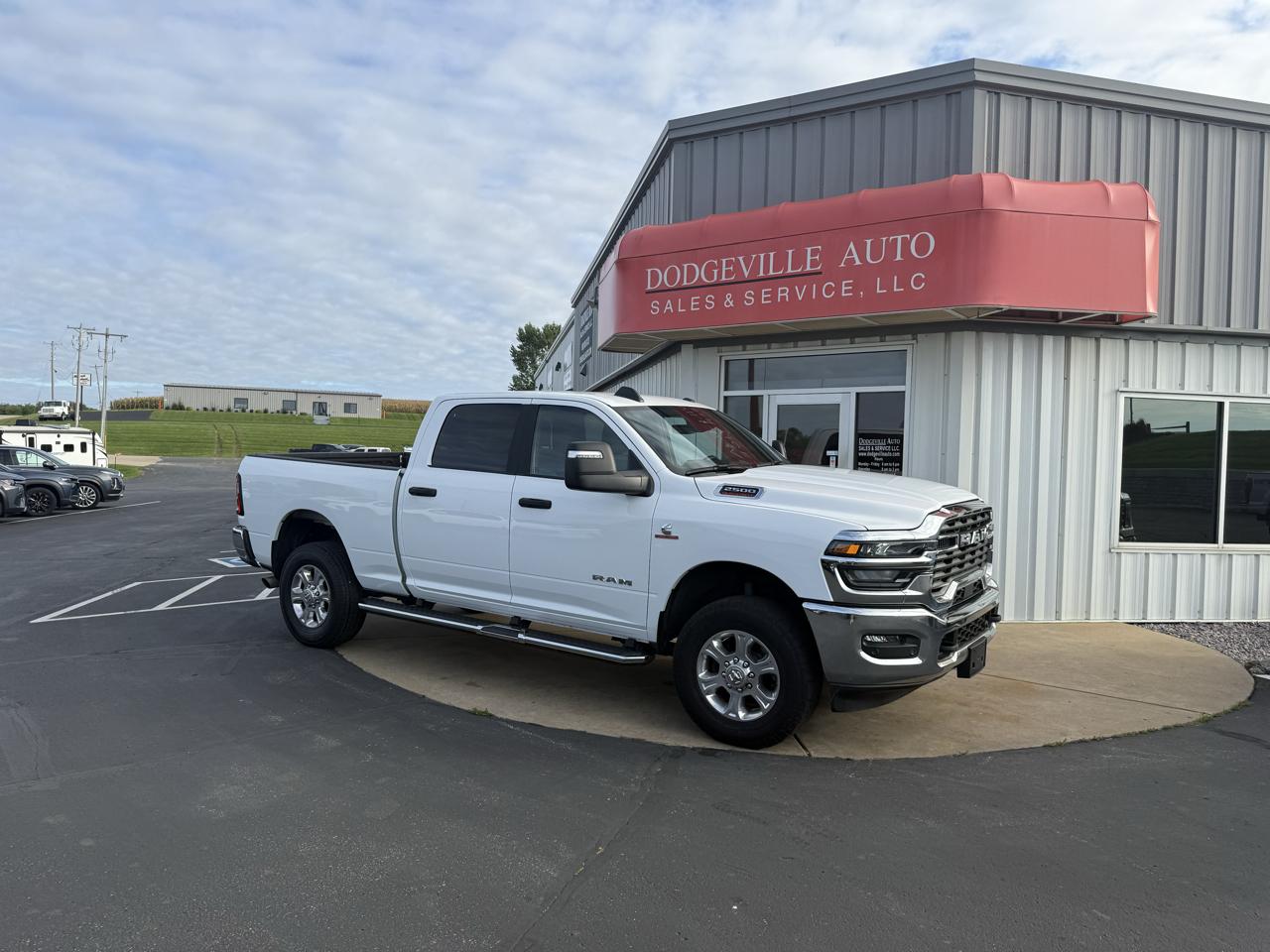 RAM 2500 Big Horn 4x4 Crew Cab 6'4" Box 2026