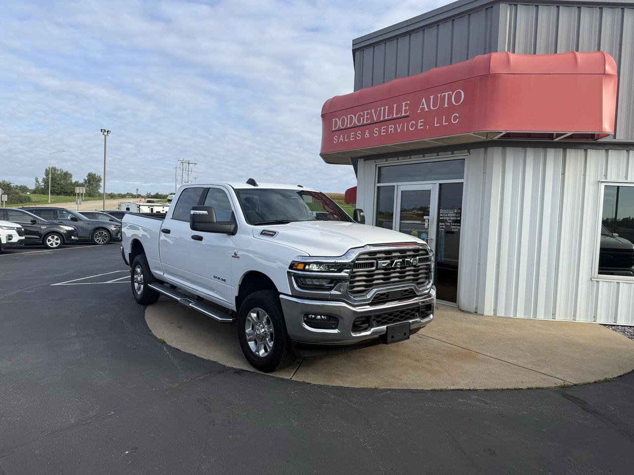 RAM 2500 Big Horn 4x4 Crew Cab 6'4" Box 2026