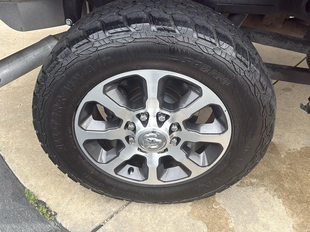 RAM 2500 Longhorn 4x4 Crew Cab 6'4" Box 2023