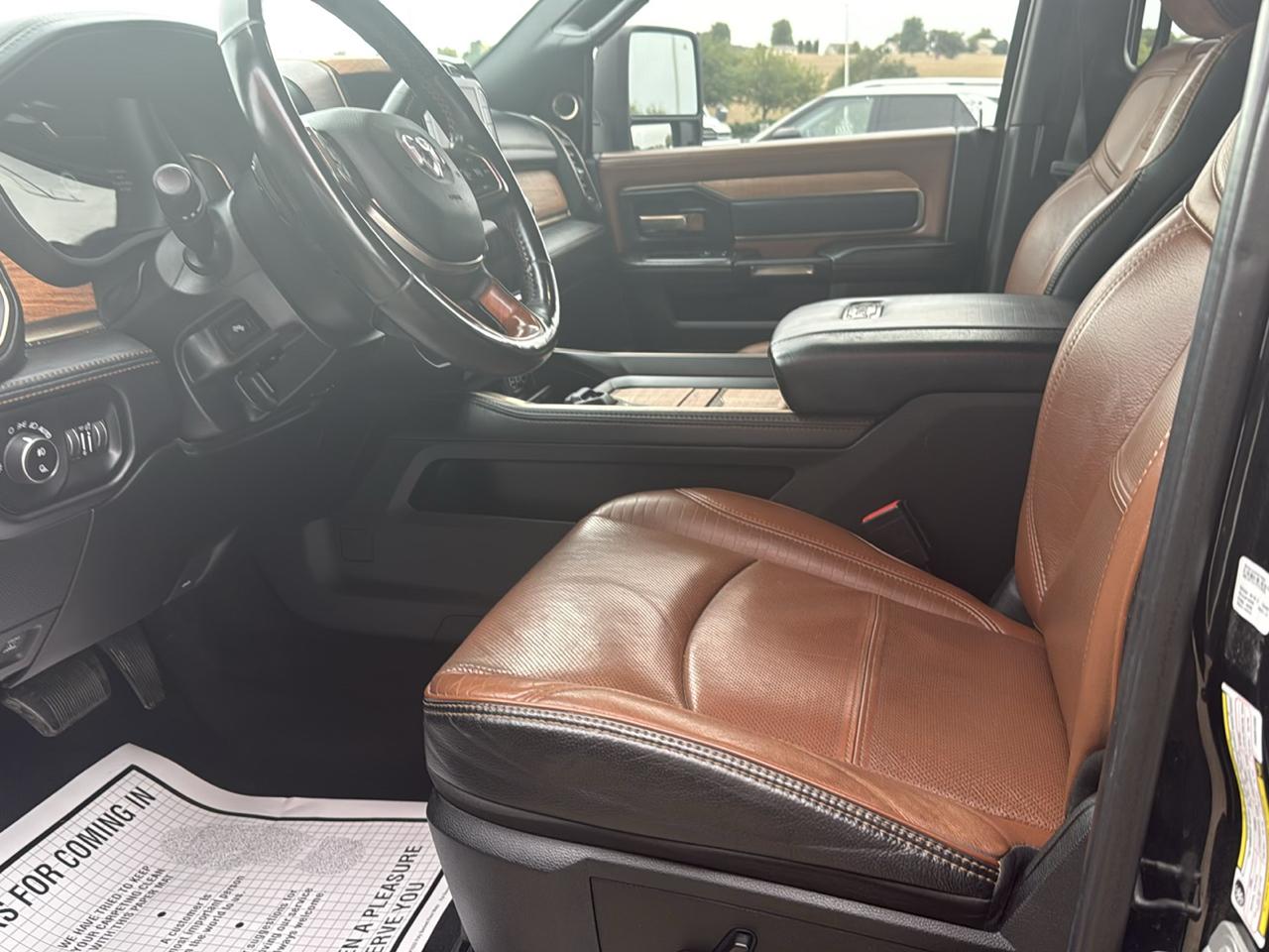 RAM 2500 Longhorn 4x4 Crew Cab 6'4" Box 2023