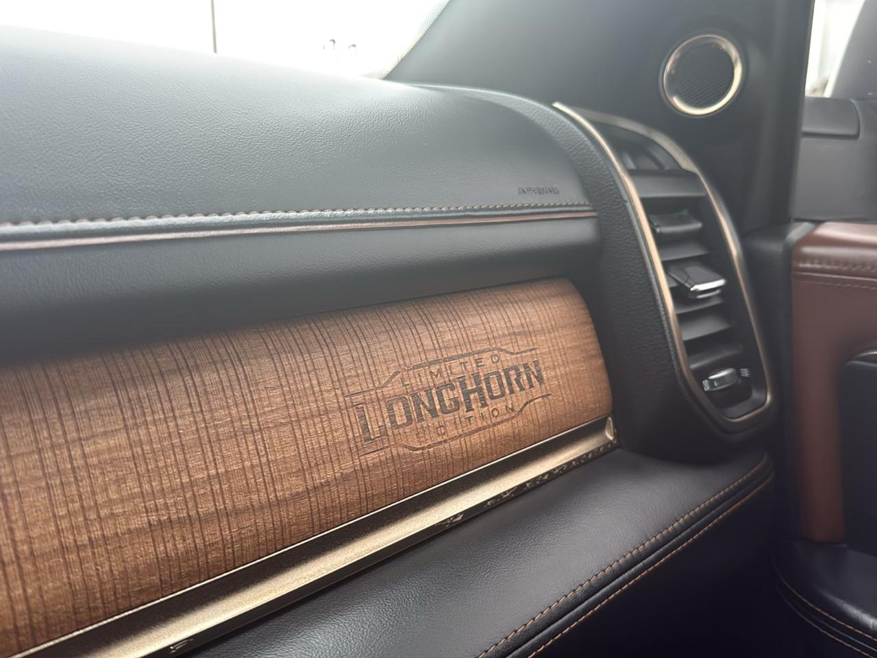 RAM 2500 Longhorn 4x4 Crew Cab 6'4" Box 2023