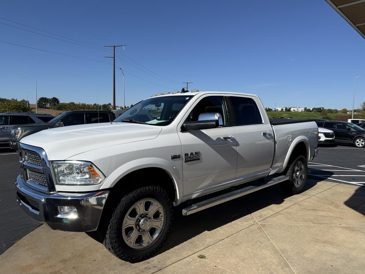 RAM 2500 4WD Crew Cab 149" Laramie 2014