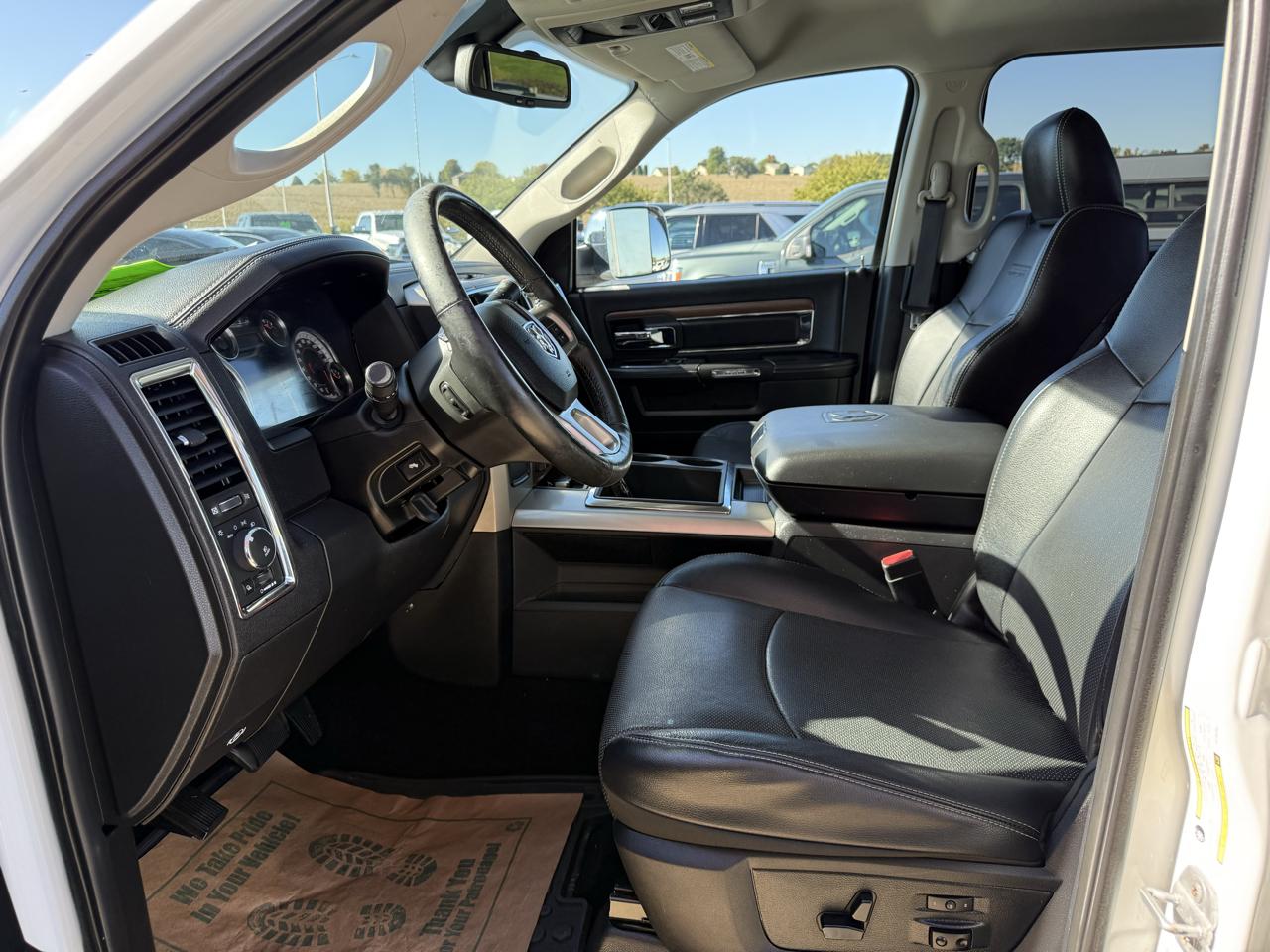 RAM 2500 4WD Crew Cab 149" Laramie 2014