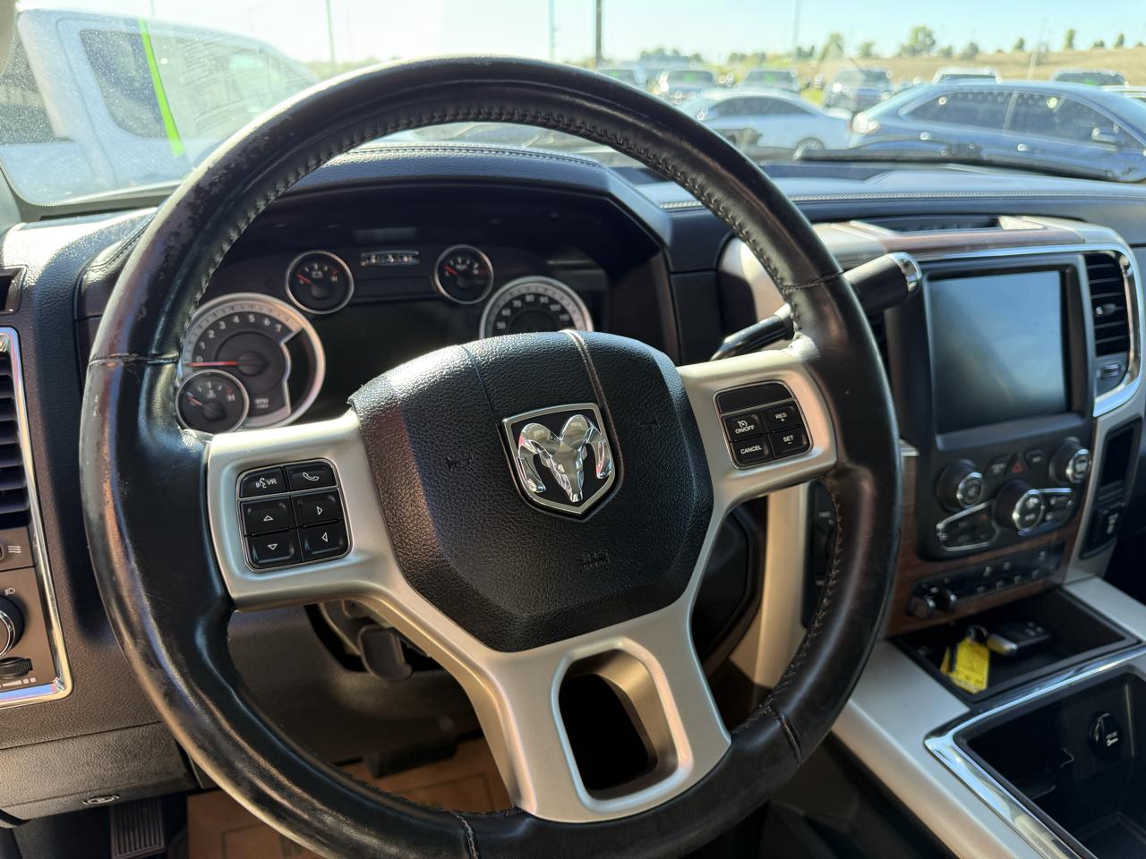 RAM 2500 4WD Crew Cab 149" Laramie 2014