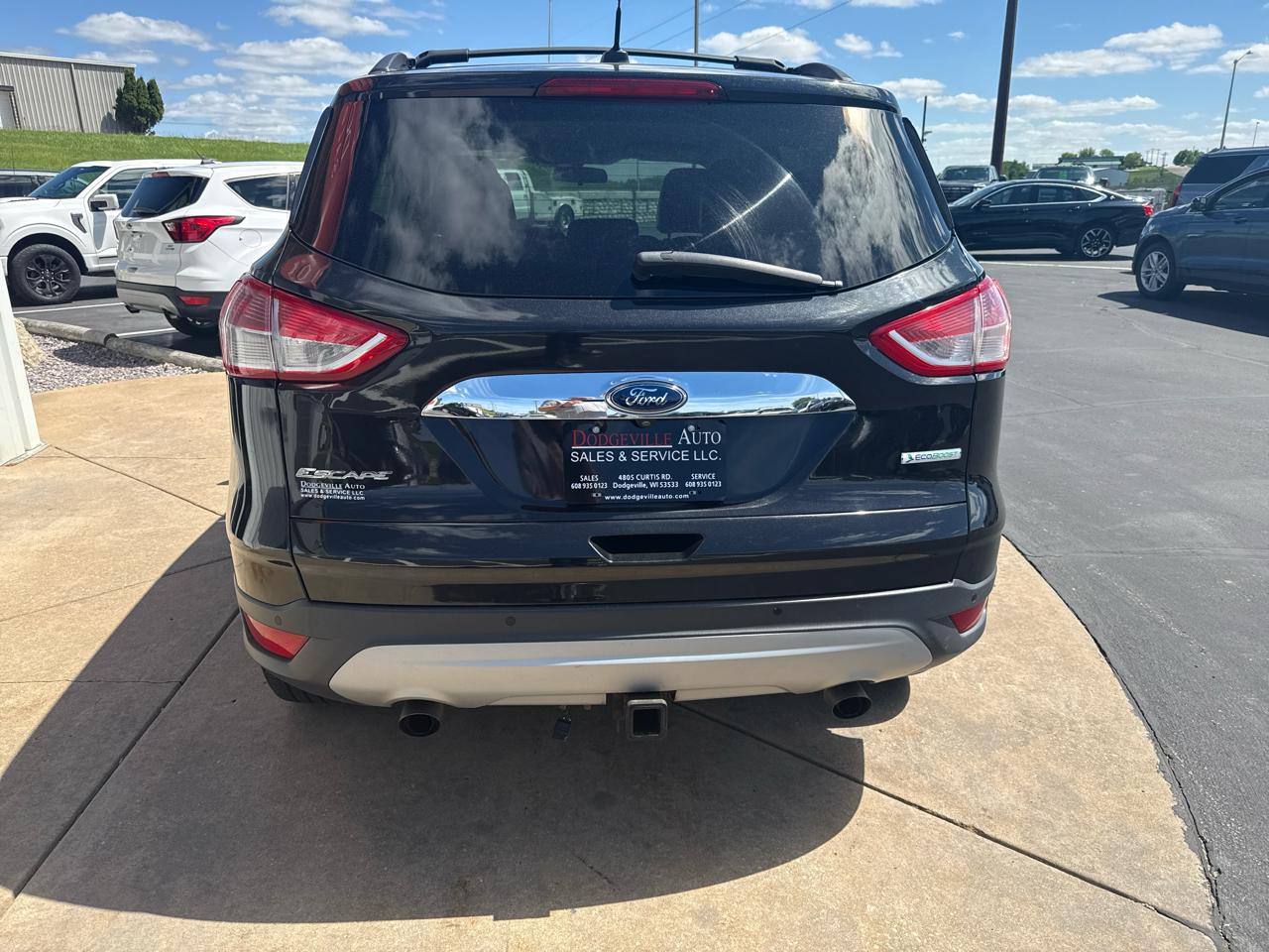 View vehicle photo 7