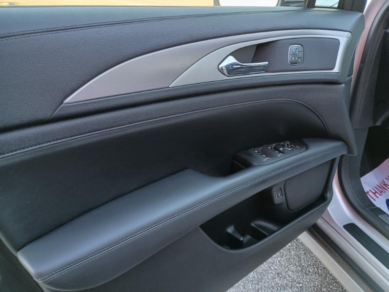 Lincoln MKZ Hybrid Premier 2017