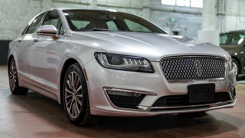 Lincoln MKZ Hybrid Premier 2017