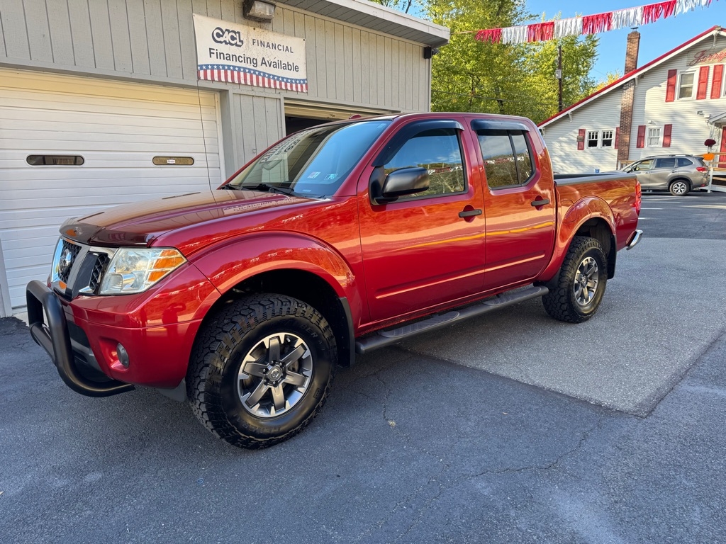 2015 Nissan Frontier S Crew Cab 6MT 4WD