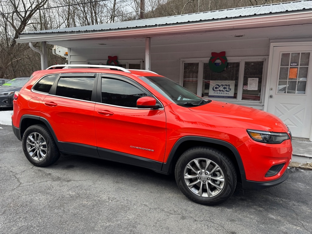 2021 Jeep Cherokee Latitude Lux's photo