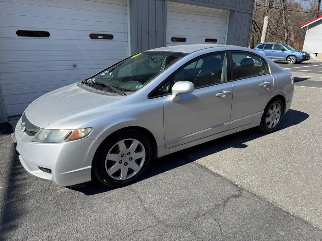 2010 Honda Civic LX Sedan 5-Speed AT