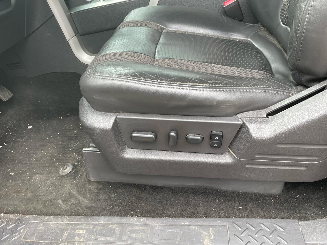 Ford F-150 SVT Raptor SuperCrew 5.5-ft. Bed 4WD 2013