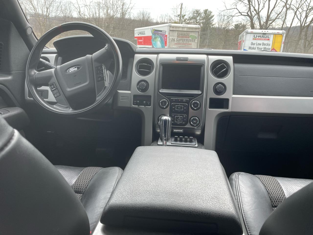 Ford F-150 SVT Raptor SuperCrew 5.5-ft. Bed 4WD 2013